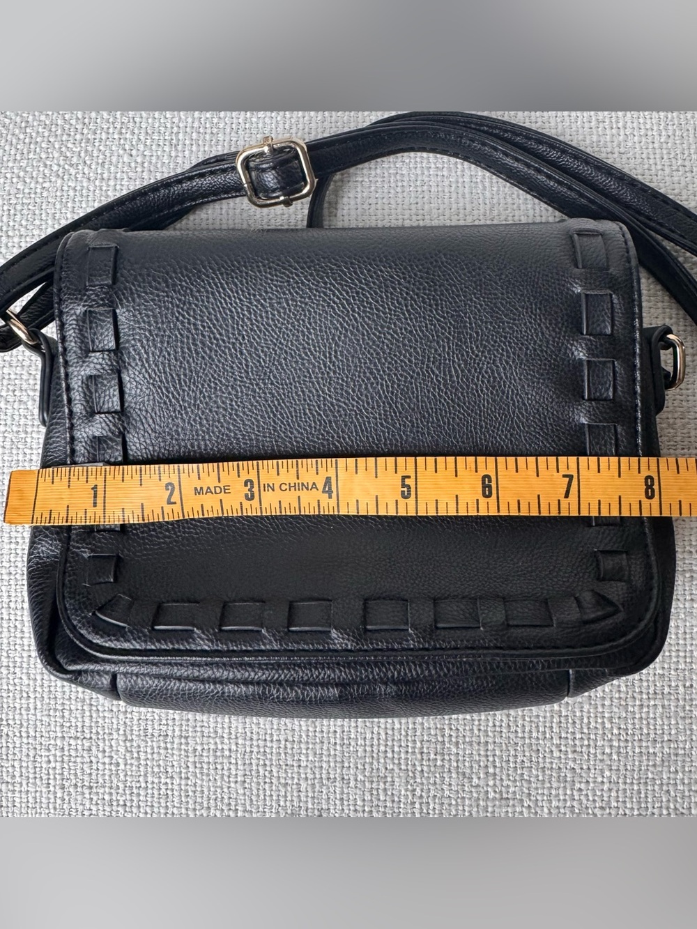 JustFab Black Woven-Edge Crossbody Bag - Picture 9 of 11